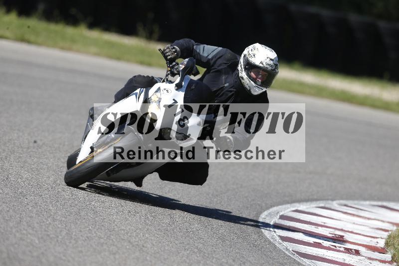 Archiv-2025/48 25.08.2025 Cornu Master School ADR/blau-bleu/118